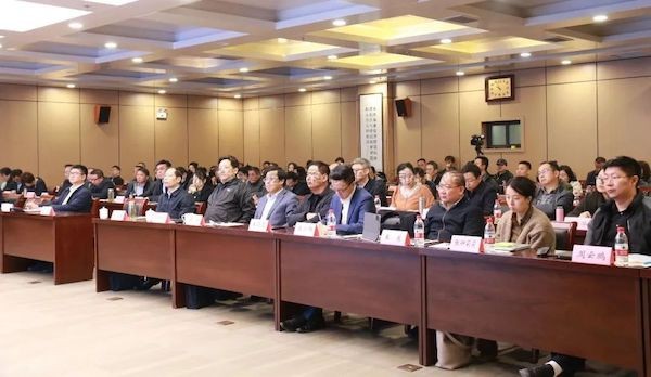 全国水肥一体化提单产技术大培训启动，向日葵网页版数智化赋能粮食单产提升